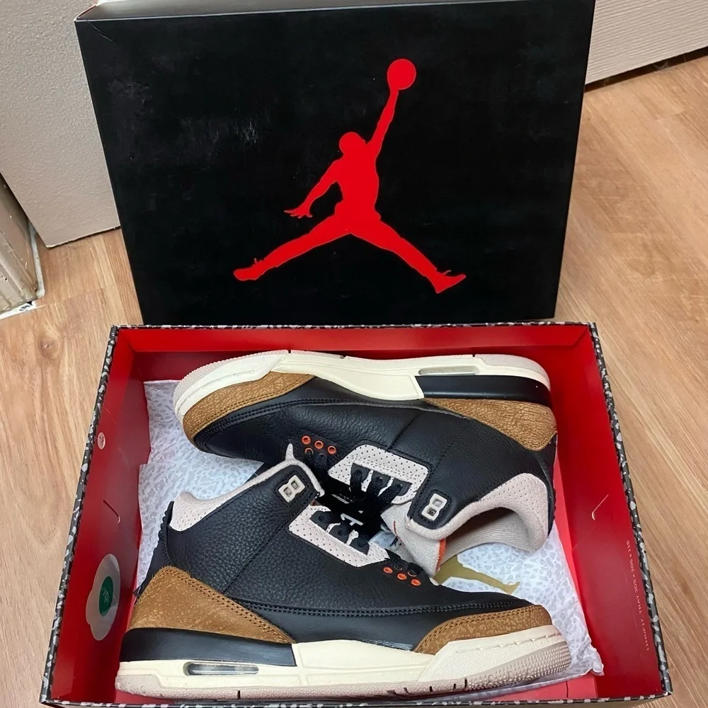 2022 Air Jordan 3 Retro “Desert Elephant” Size 7.5